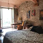 Bed and breakfast Old School Bacedasco *