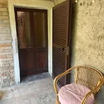 Bed & Breakfast Old School Bacedasco *