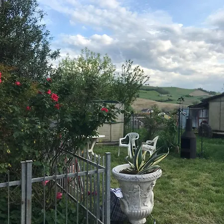 Bed & Breakfast Old School Bacedasco Vernasca