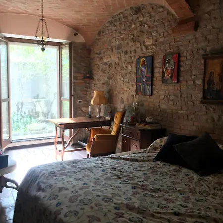 Bed & Breakfast Old School Bacedasco Vernasca
