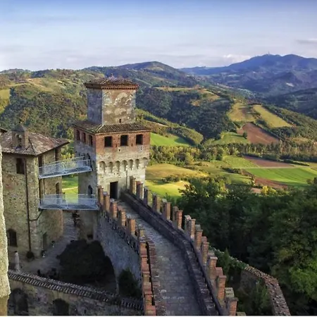 Old School Bacedasco Bed & Breakfast *