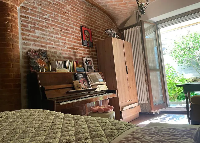 Old School Bacedasco לינה וארוחת בוקר *